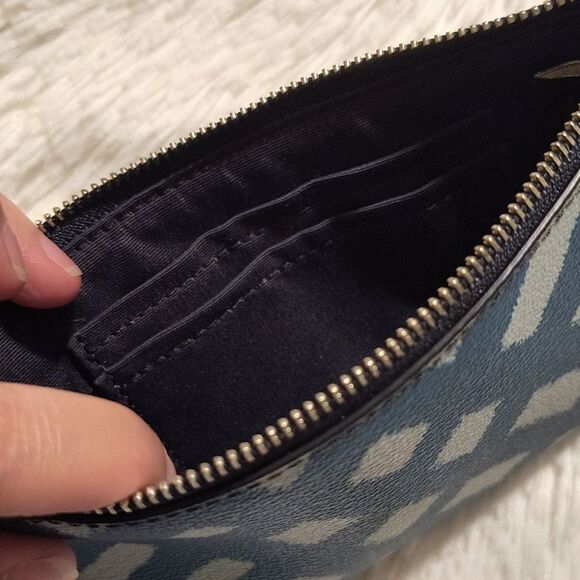 Coach Teal Blue Wild Plaid Wristlet - Picture 3 of 4